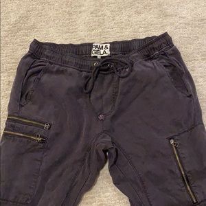 Pam & Gela crop pants